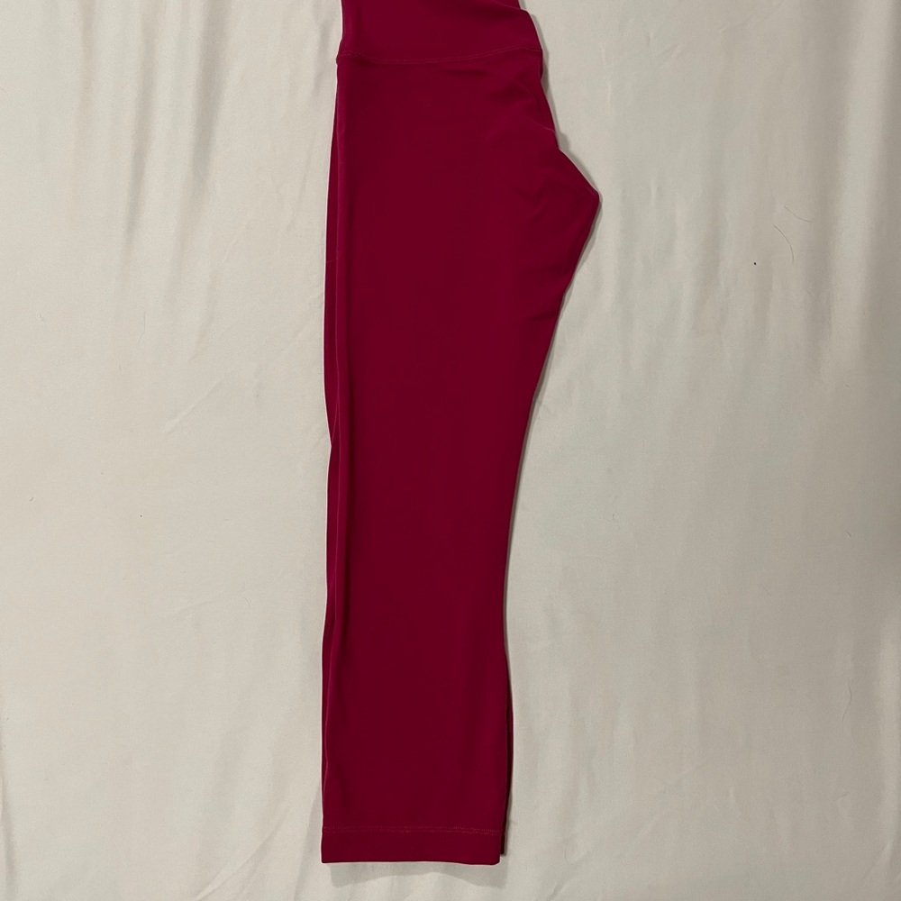 Lululemon Align - Crop - Picture 2 of 4